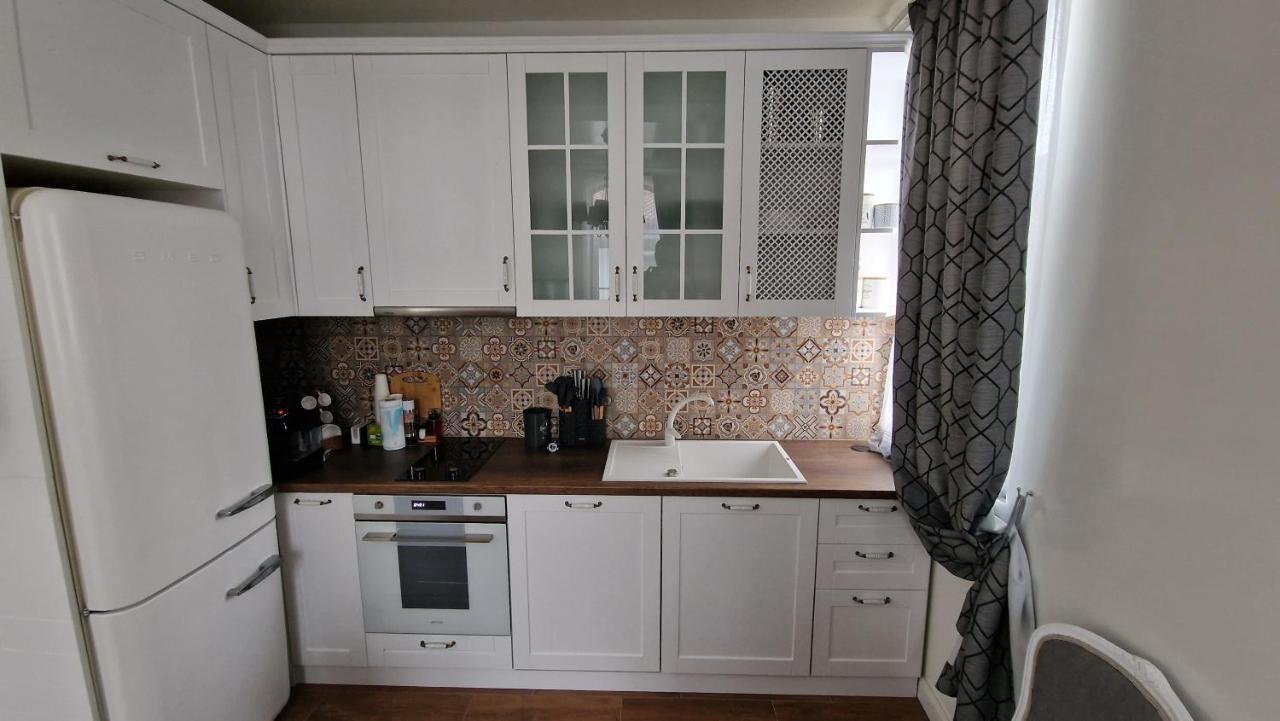 Fs Apartments - Beautiful Apartment In The Artistic Part Of 大特尔诺沃 外观 照片